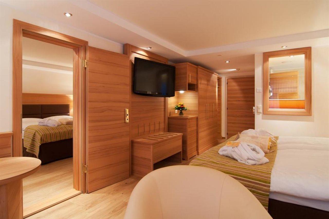 Standard Apartment with partial Matterhorn View,1588064545:JPEG